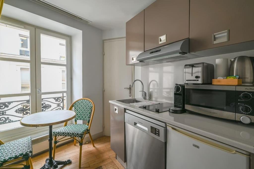 Apartamento Paris, Opera 4D...En Plein Coeur De La París Exterior foto